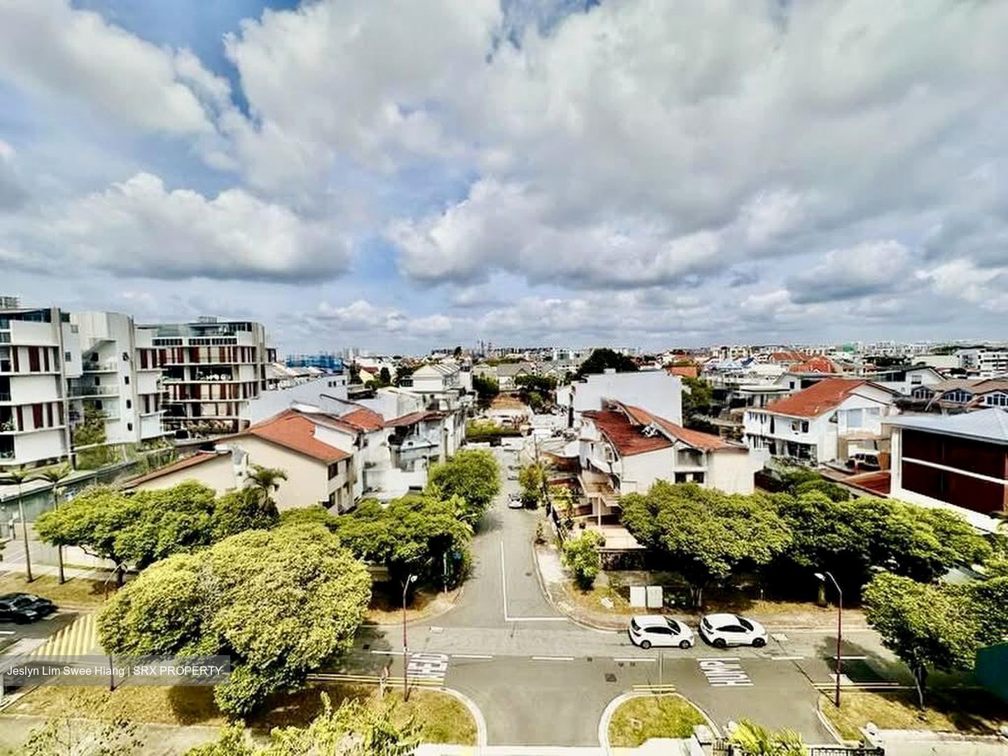 Richards Avenue (D19), Terrace #618912741
